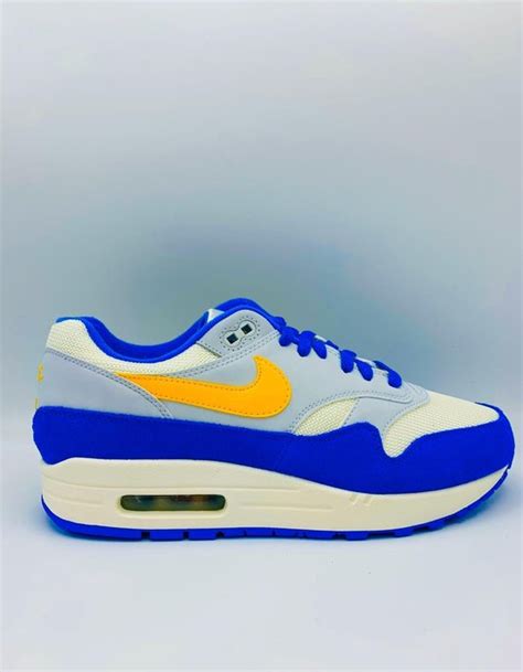 Nike Air Max maat 42 .